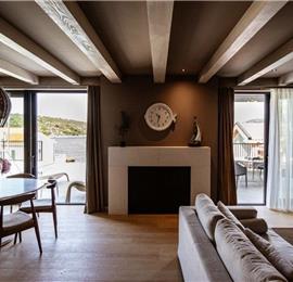 3 Bedroom Villa with Infinity Pool and Sea Views in Slano, Dubrovnik, Sleeps 6